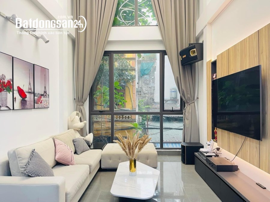 Bán Nhà Tam Trinh, Lô góc, Ô tô Tránh đỗ cổng, 5 tầng, 46m2, 4.55 tỷ