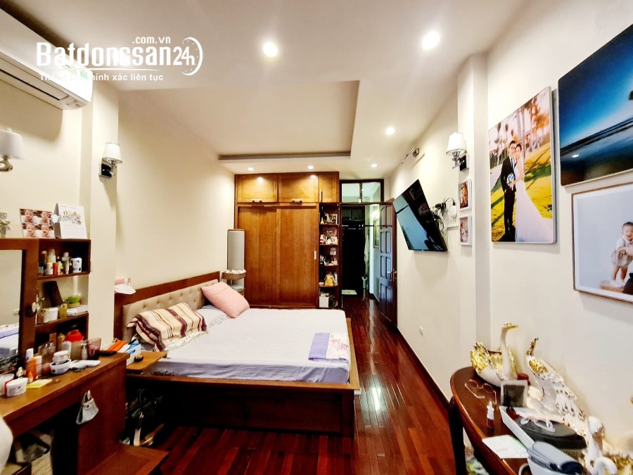 Bán Nhà Riêng Ngõ 69A Hoàng Văn Thái 55m2, 4T, 2 Thoáng, Chỉ 7,8Tỷ