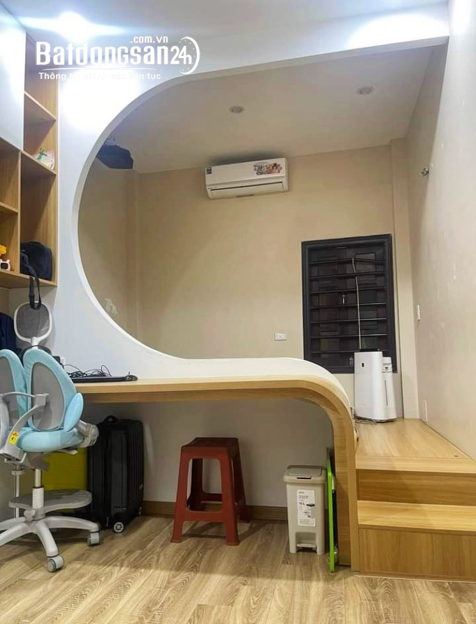 Bán nhà Cầu Giấy phố Trần Quý Kiên 43m x 5T, phân lô, ô tô, kinh doanh, chủ tự xây