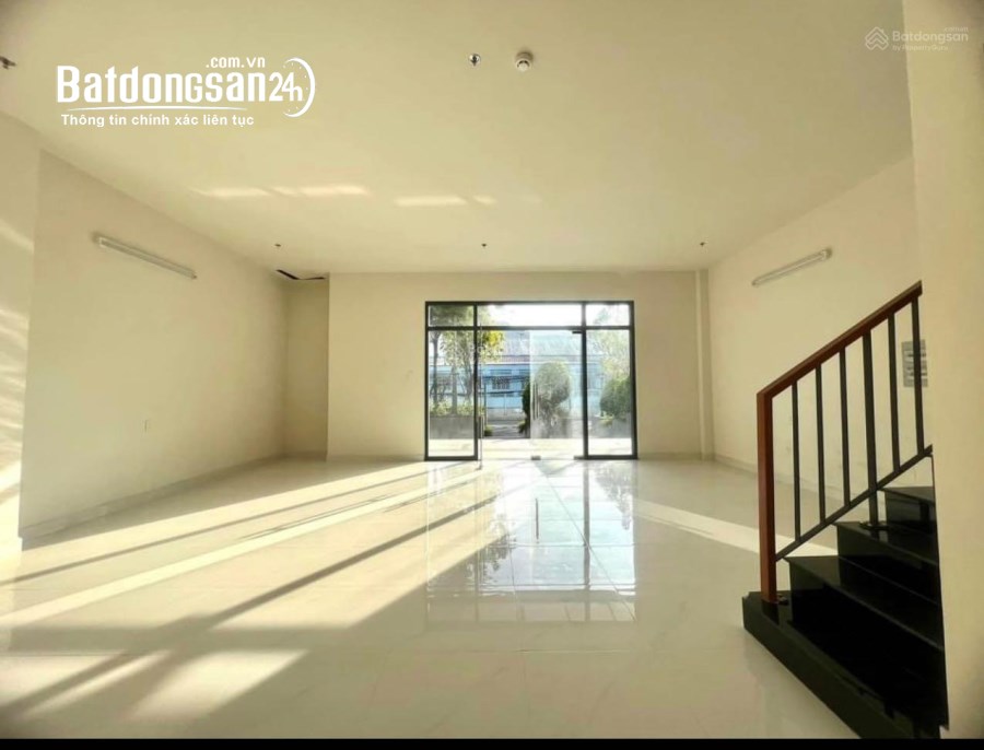 Bán cửa hàng, Shophouse Green River, Đường Phạm Thế Hiển, Quận 8