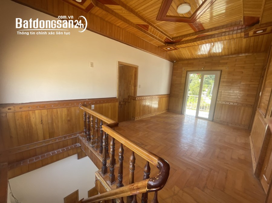 MỘT KHÔNG GIAN VÔ CÙNG ẤM CÚNG VỚI CĂN NHÀ VIEW THOÁNG RỘNG PHƯỜNG 7 