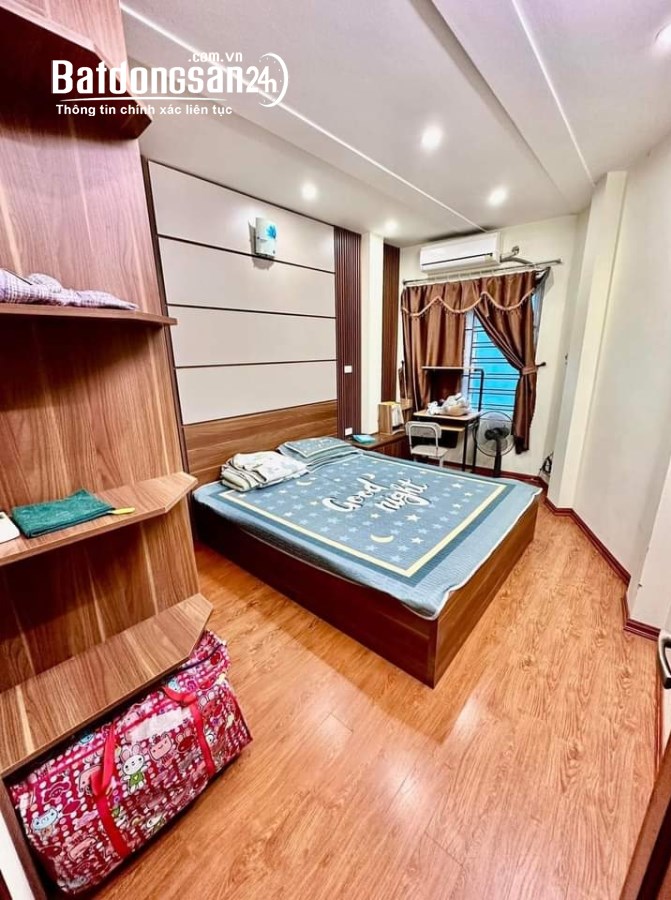 Cho thuê nhà Lê Đức Thọ Nam Từ Liêm 40m x 4T giá 15 triệu