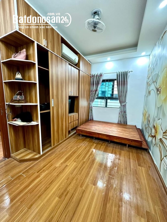 Bán CH65m2  2PN  2VS tại toà CT12 KĐT Kim Văn Kim Lũ sổ Hồng chính chủ