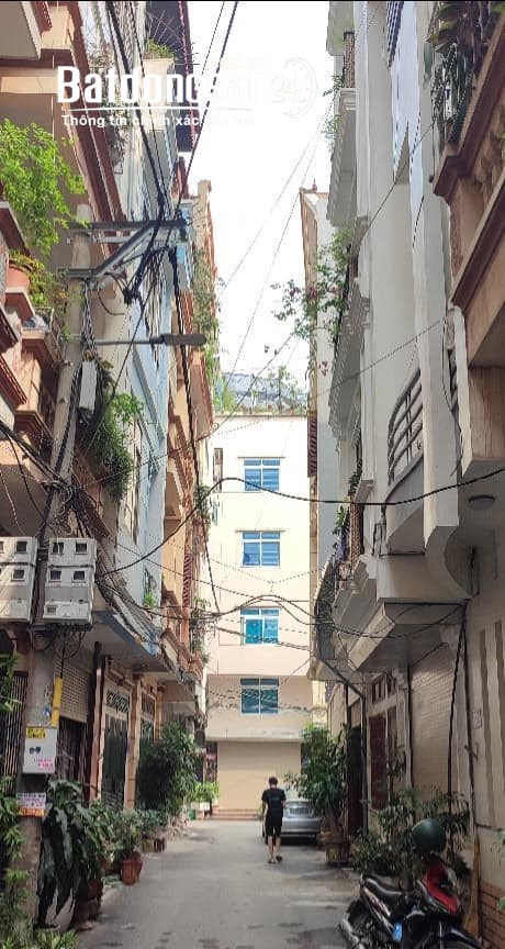 B.á.n nhà Nguyễn Viết Xuân, Ô TÔ ĐỖ CỬA,  45m2 4 tầng, mặt tiền 4m, nhỉnh 6 tỷ
