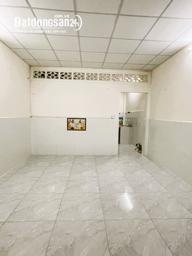 Hẻm xe hơi, thông suốt TRần Thánh Tông, 32m2, chỉ 3 tỷ 6