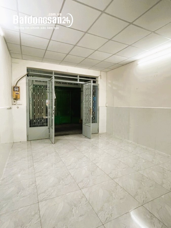 Hẻm xe hơi, thông suốt TRần Thánh Tông, 32m2, chỉ 3 tỷ 6