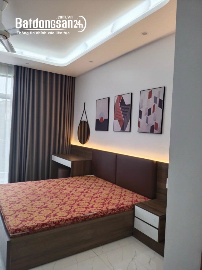 Bán nhà mặt phố Đỗ Ngọc Du, ph Phạm Ngũ Lão, TP HD, 72m2, 4 tầng, thang máy, 4 ngủ