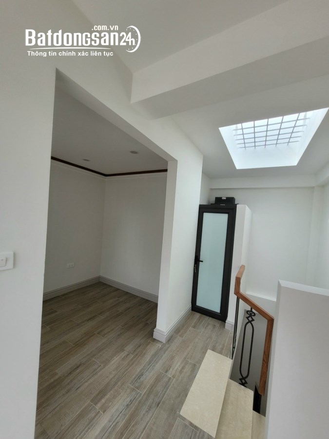 Bán nhà mặt phố Đường 32, Phường Minh Khai , Quận Bắc Từ Liêm