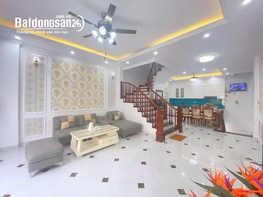 TRẦN ĐĂNG NINH, SIÊU PHẨM MẶT PHỐ - Ô TÔ TRÁNH - VÌA HÈ RỘNG- KINH DOANH 