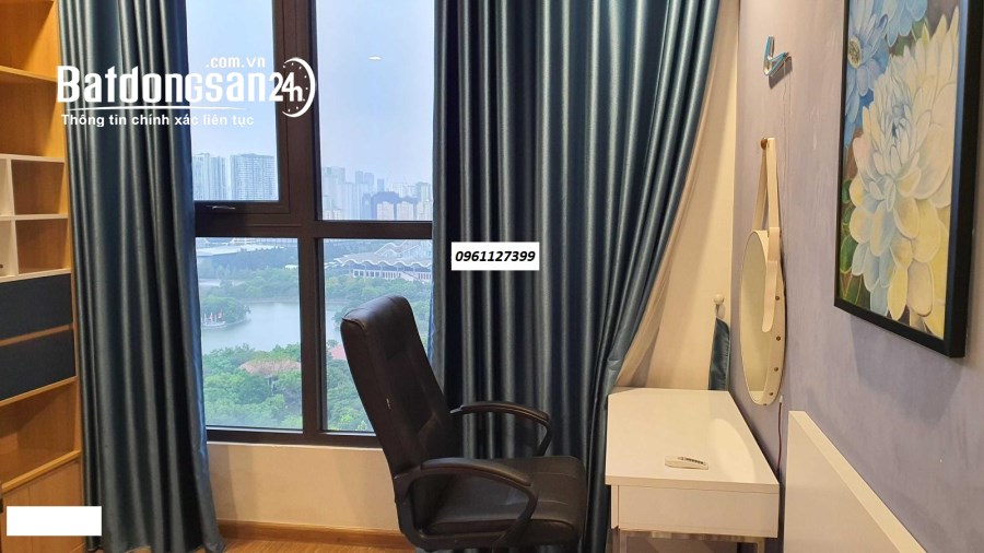 Chính chủ cho thuê căn hộ chung cư Vinhomes Green Bay căn 70m 2PN 2VS full đồ view hồ
