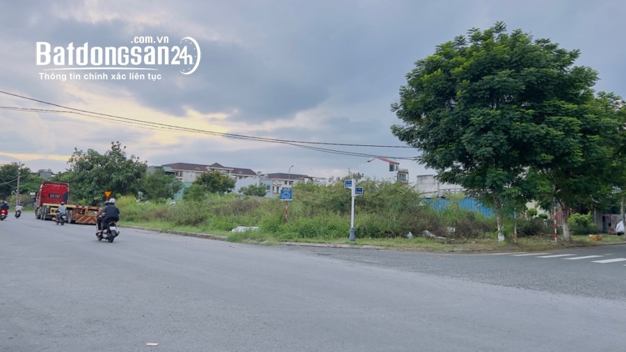 130M2 BÁN ĐẤT TẶNG DÃY TRỌ LÔ GÓC PHẠM VĂN XẢO SƠN TRÀ ĐÀ NẴNG. 0986598266. 
