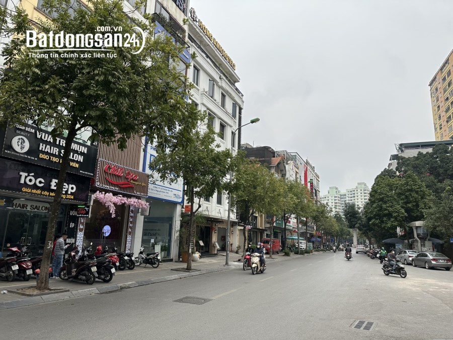 Bán nhà mặt phố Phố Khúc Thừa Dụ dt 100m2 x 7 t mt 8,2 m kinh doanh tốt giá 55 tỷ