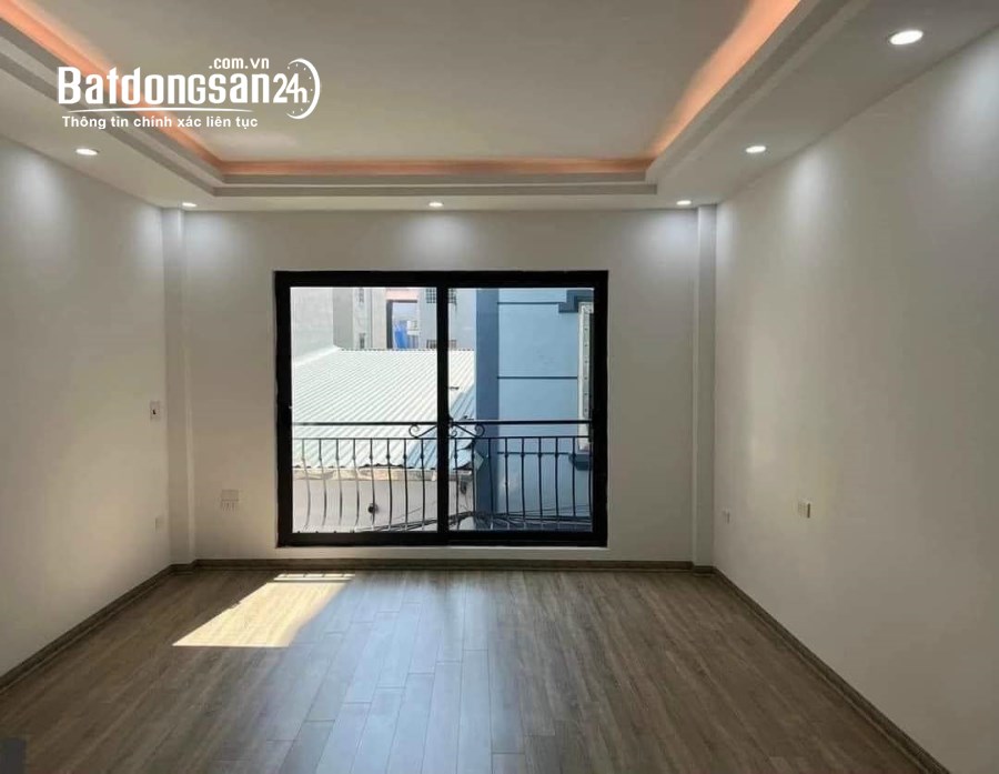Ngay Giữa Trung Tâm Thành Phố-Nhà Trung Phụng, Ngõ 3 gác, 38m2, 9 tỷ.