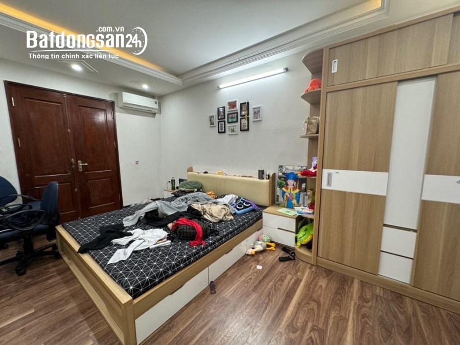 Bán nhà Đường Nguyễn Văn Cừ, Phường Ngọc Lâm, Quận Long Biên