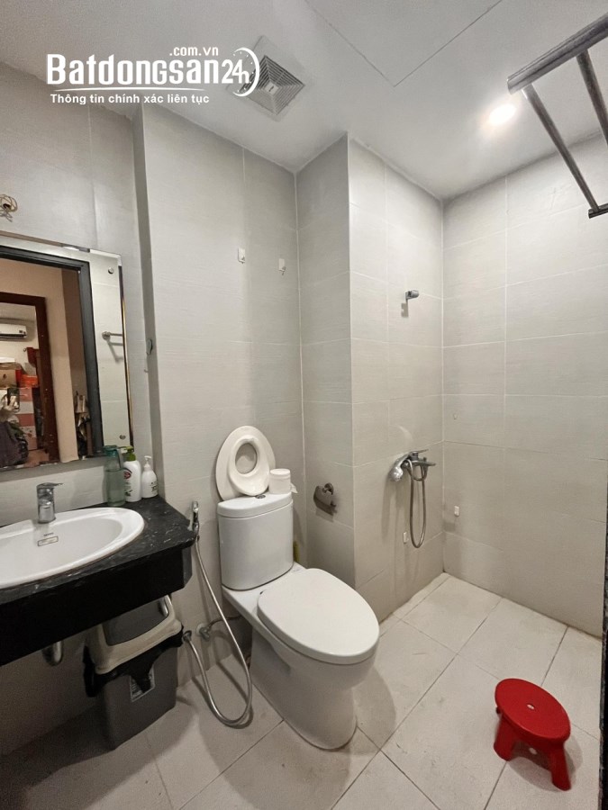 Cho thuê chcc Thái Hà Contrexim 43 Phạm Văn Đồng, căn 70m2 2pn 2wc. Giá 12tr