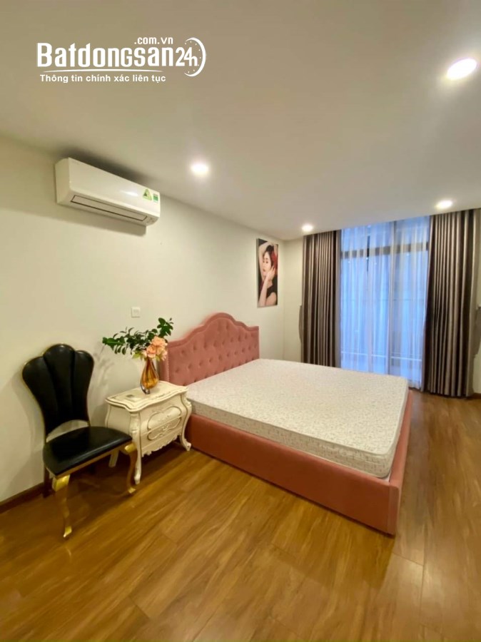 Bán căn hộ chung cư Discovery Complex - 302 Cầu Giấy 90,5m Giá Tốt