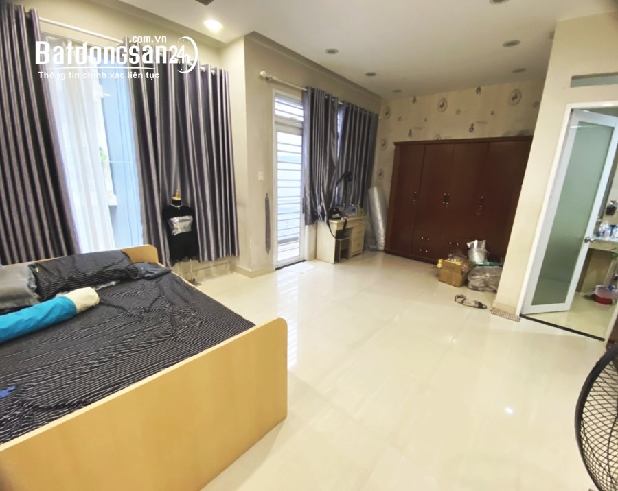 Bán nhà Phú Nhuận - 70m2 NGANG 6.5M 4 TẤM 5PN - Mặt tiền Kinh Doanh - 1X tỷ bớt lộc