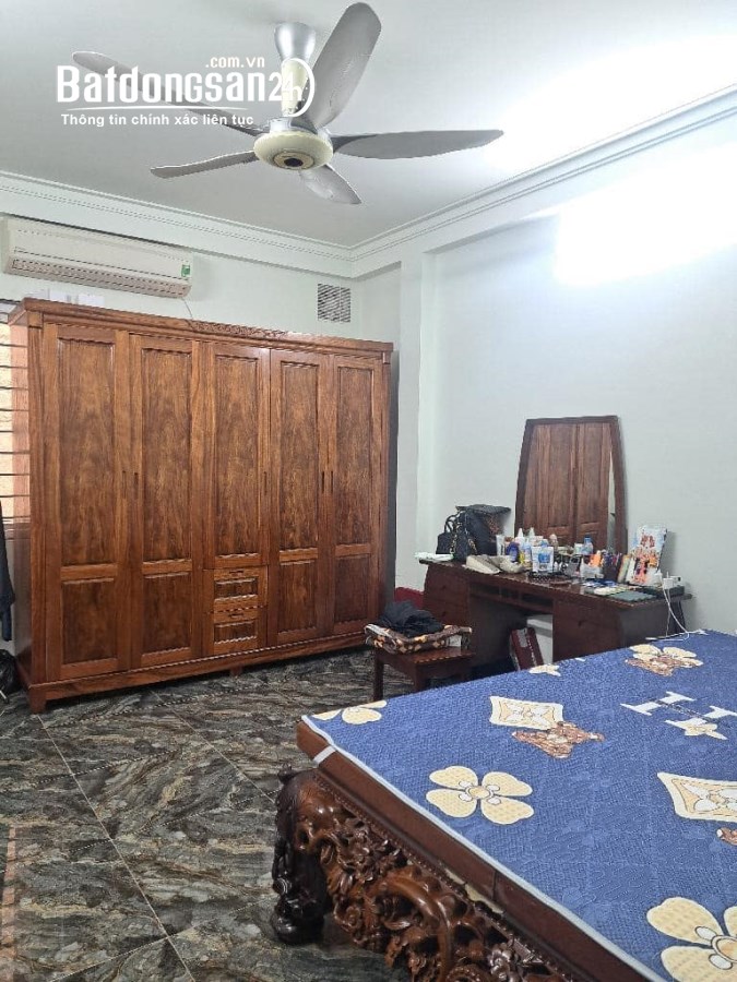 Bán nhà Phố Phương Mai 5 tầng , Phường Phương Mai, Quận Đống Đa, Giao thông tiện lợi