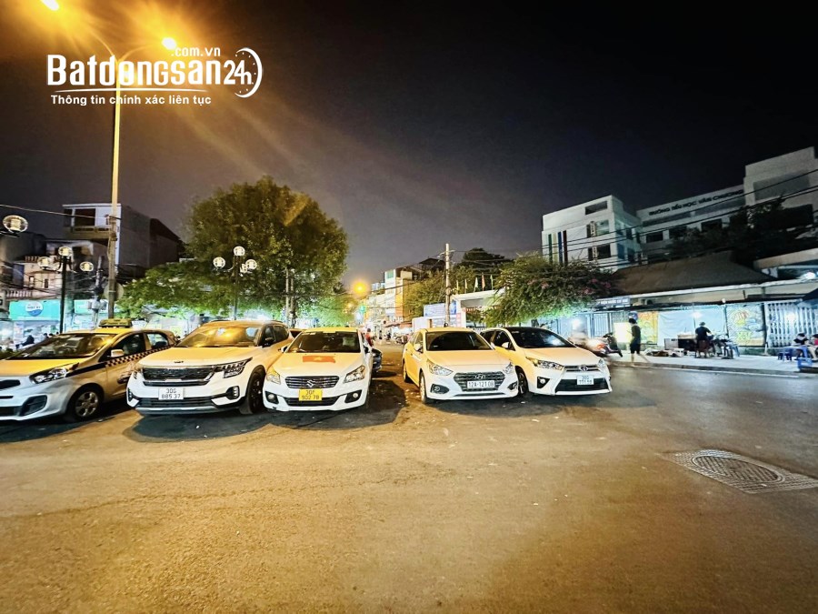 Bán nhà Phố Phương Mai 5 tầng , Phường Phương Mai, Quận Đống Đa, Giao thông tiện lợi
