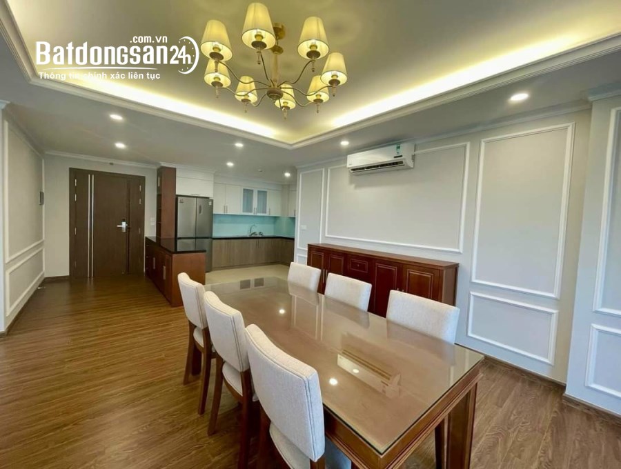 Cho thuê CHCC Udic Westlake căn góc VIP 168m 3PN 3VS ban công view cầu Nhật Tân Full 