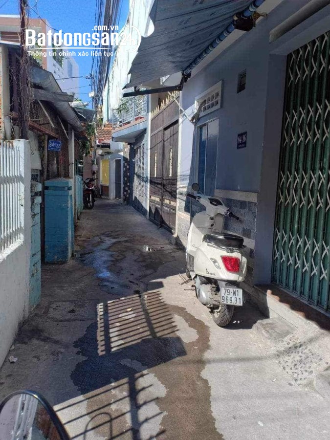 BÁN NHÀ 3 TẦNG TTTP HẺM XE MÁY ĐƯỜNG ĐỒNG NAI - NHA TRANG