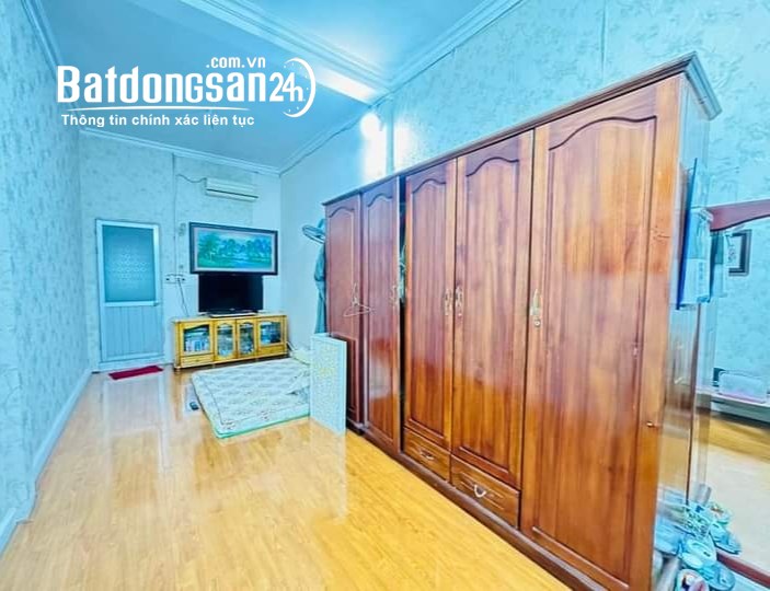 Nhà 4T Phan Văn Trường Cầu Giấy phân lô, 2 mặt tiền ô tô, kinh doanh giá 11.3 tỷ