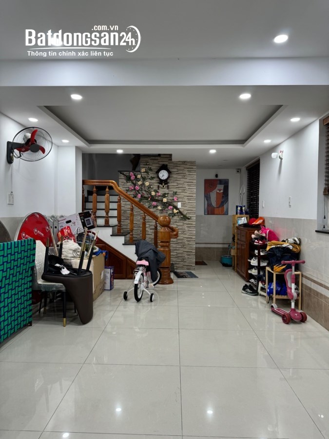 Bán nhà Đường Nguyễn Văn Công, Phường 3, Quận Gò Vấp