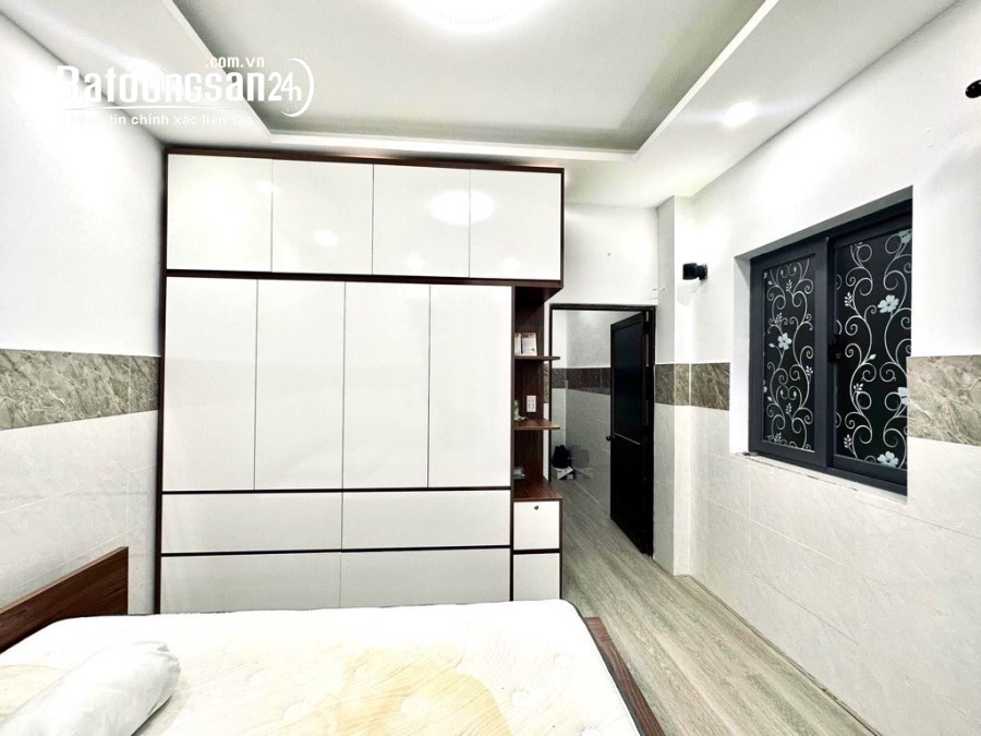 Bán nhà Đường Huỳnh Văn Bánh, Phường 13, Quận Phú Nhuận