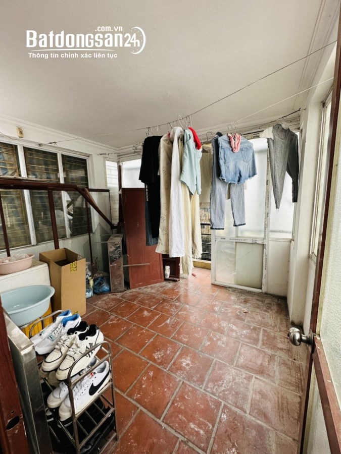  BÁN NHÀ 4 tầng phố Thông Phong, Đống Đa 16m2 giá 1.8 tỷ.