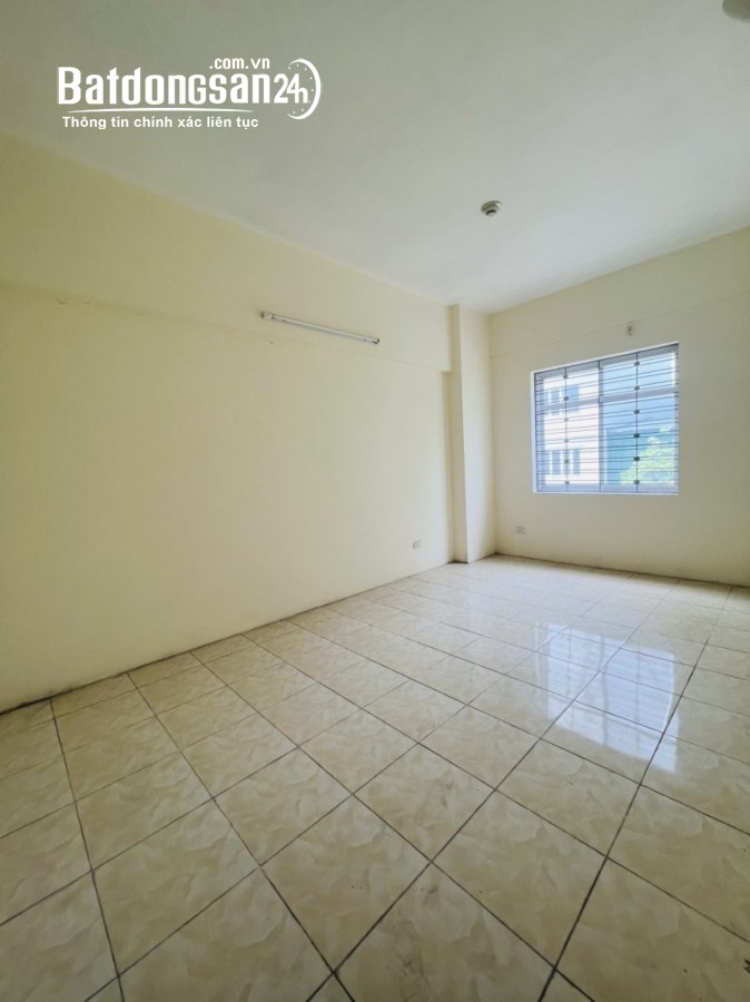 Bán căn hộ chung cư Đường Trần Đăng Ninh, Phường Dịch Vọng Hậu, Quận Cầu Giấy