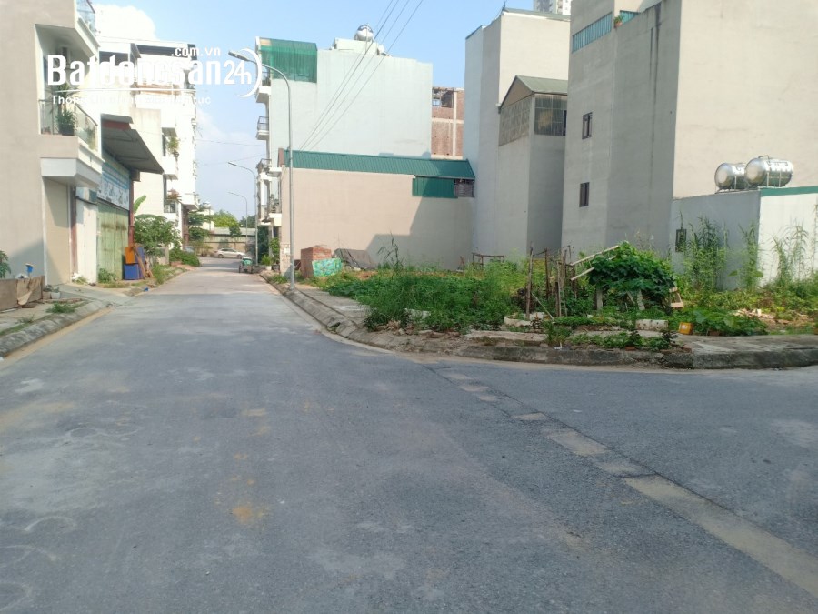 Bán 86m2 đất Lai Xá, đường 9m, lô góc, kinh doanh, xây ccmini, tòa văn phòng. Sẵn sổ
