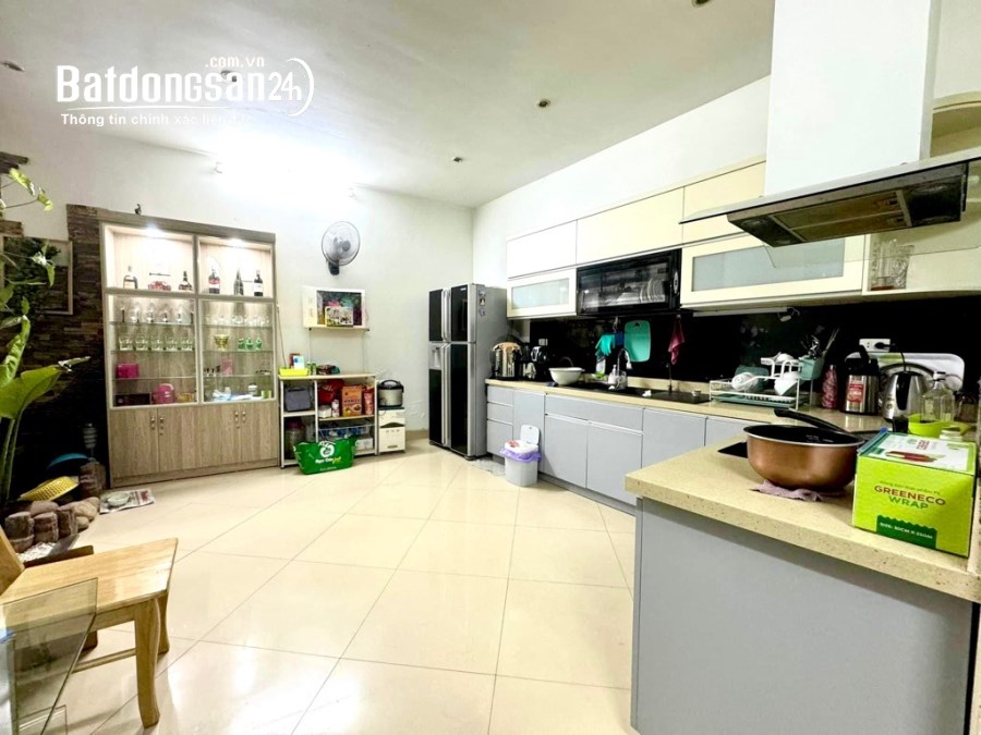 Cần bán nhà mặt ngõ thoáng Lương Định Của, Đống Đa, NHÀ ĐẸP, hơn 30m2, giá 5.x tỷ