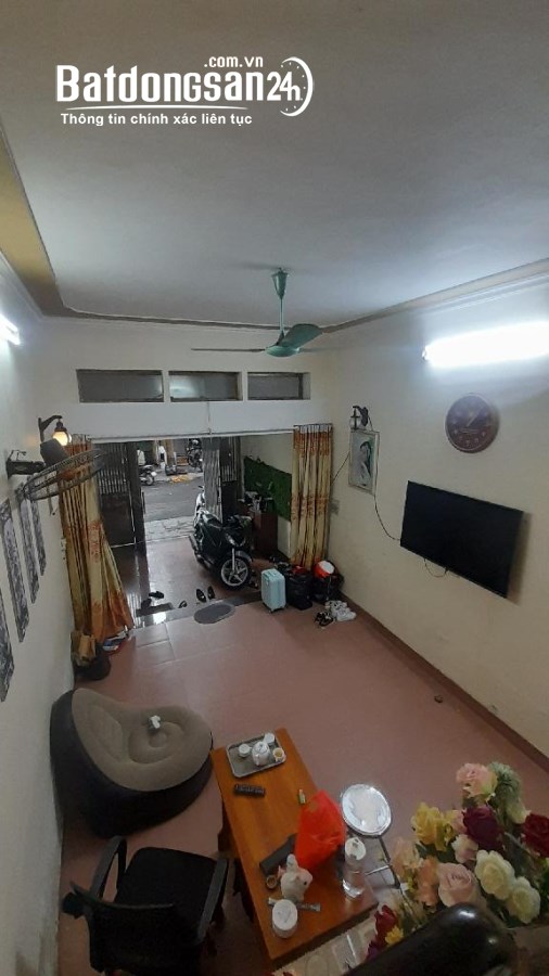 Bán nhà mặt phố Đường Phúc Đồng, Phường Phúc Đồng, Quận Long Biên