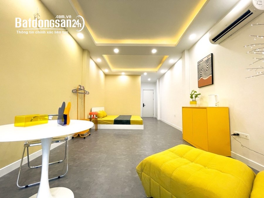 Bán nhà phân lô phố Phan Kế Bính 40m2, 5T, MT4m ô tô dừng đỗ gần phố Liễu Giai