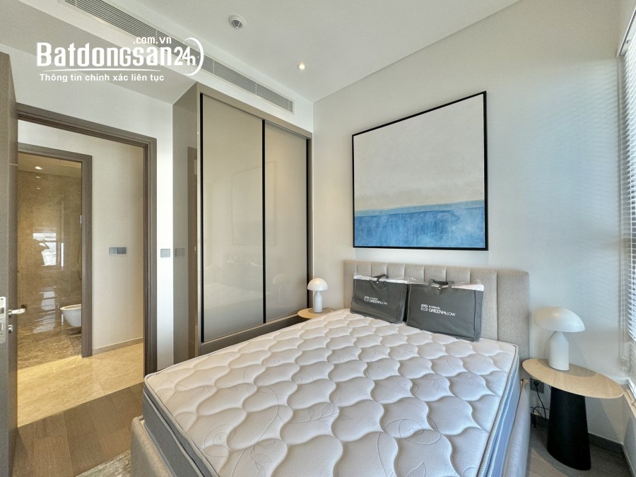 Cho thuê - chuyển nhượng độc quyền, chính chủ. The MarQ. Quận 1. Liên hệ: 0933 096011