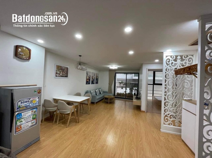 Bán căn hộ chung cư The Garden Hill 99 Trần Bình 81m 2PN full đồ giá tốt. LH: 0961127