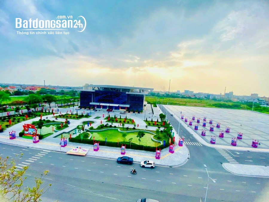 Bán đất mặt đường Nguyễn Bình Khiêm, Đông Nam Cường, TP HD, 68m2, view công viên