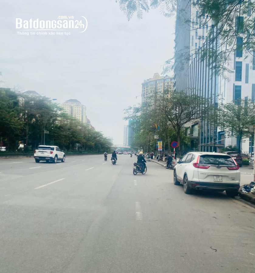 Bán đất Đường Lạc Long Quân, Phường Nhật Tân, Quận Tây Hồ