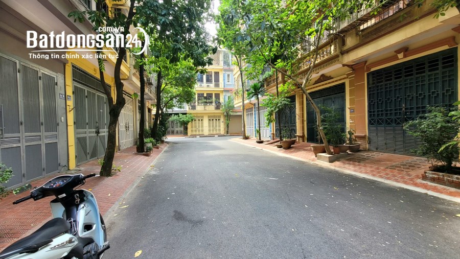 Bán nhà LIỀN KỀ KĐT Đại Kim - Hoàng Mai, 55M2, 5 Tầng, VỈA HÈ RỘNG, Ô TÔ TRÁNH, KINH 