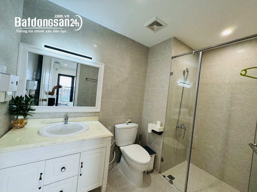 Em Cho Thuê Căn Hộ Chung Cư Cao Cấp Tòa King Palace - 108 Nguyễn Trãi 3PN Giá Tốt 