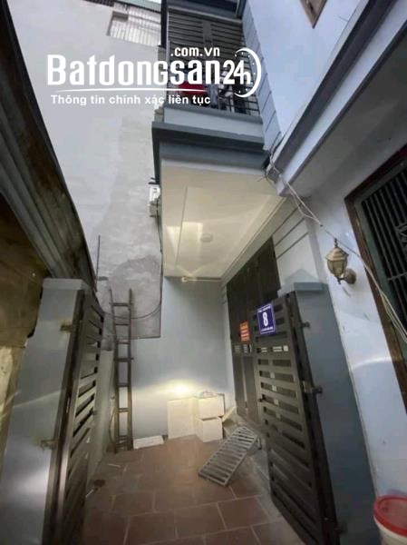 Bán gấp căn nhà 46m2 ngõ 111 phố Triều Khúc Thanh Trì Hà Nội giá 6,9 tỷ