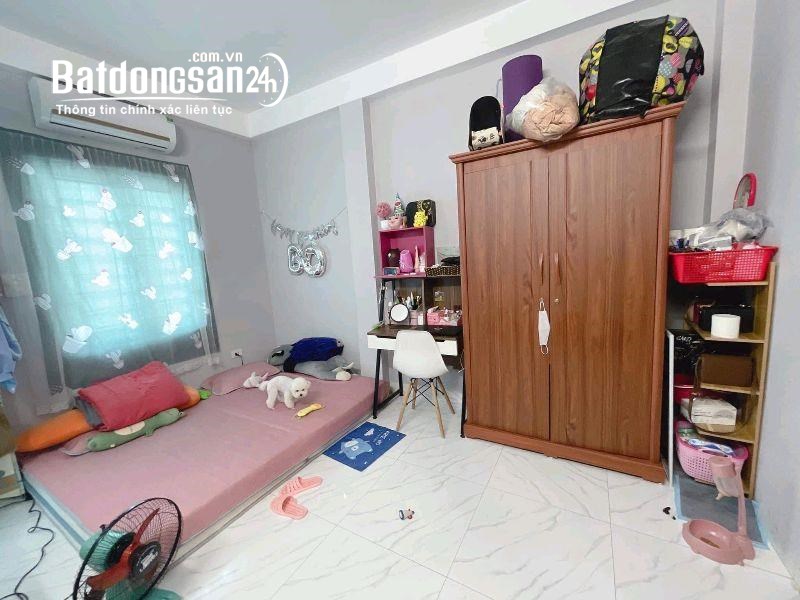 Bán gấp căn nhà 46m2 ngõ 111 phố Triều Khúc Thanh Trì Hà Nội giá 6,9 tỷ