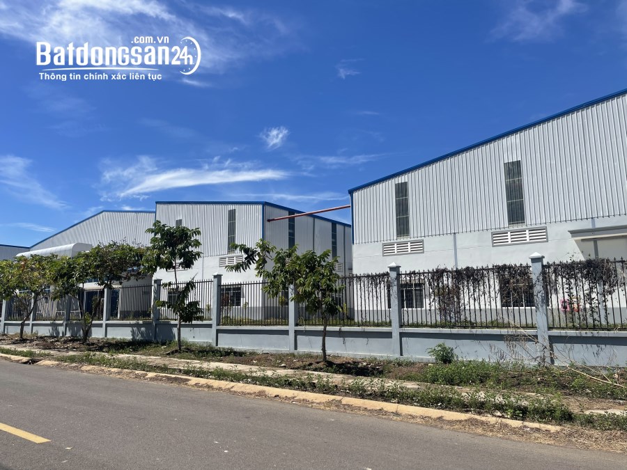 Cho thuê nhà xưởng diện tích 9.520 m2 ccn Phú Chánh, Bình Dương