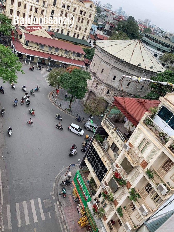 Tòa 10 Tầng Mặt Phố Hàng Than 100M2 65 Tỷ -Căn hộ nội thất cao cấp View Toàn Phố Cổ