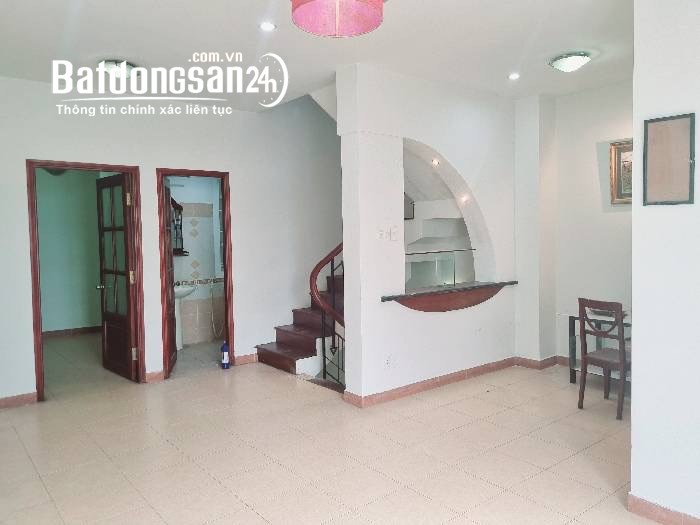Bán nhà mặt phố Đường Nguyễn Xuân Ôn, Phường 2, Quận Bình Thạnh