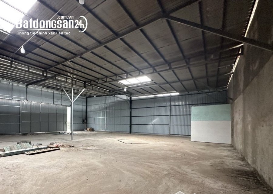KHO 350M2 CẦN CHO THUÊ GIÁ CHỈ 12 TRIỆU/THÁNG ĐƯỜNG TÔN ĐẢN 