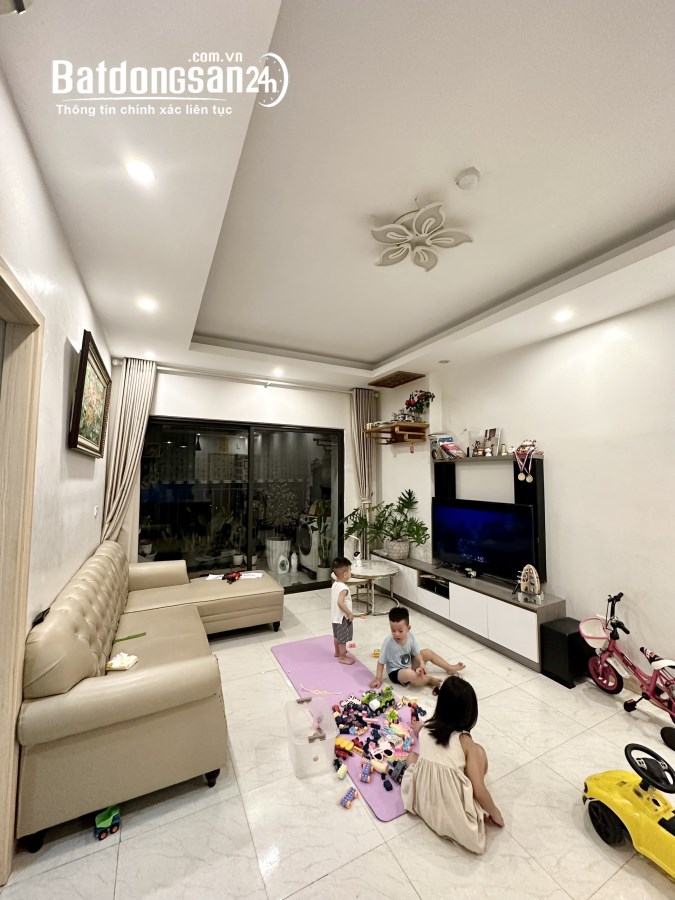 Cần bán căn hộ 72m nhà đã sửa lại theo thiết kế riêng tại KDT Thanh Hà Cienco 5