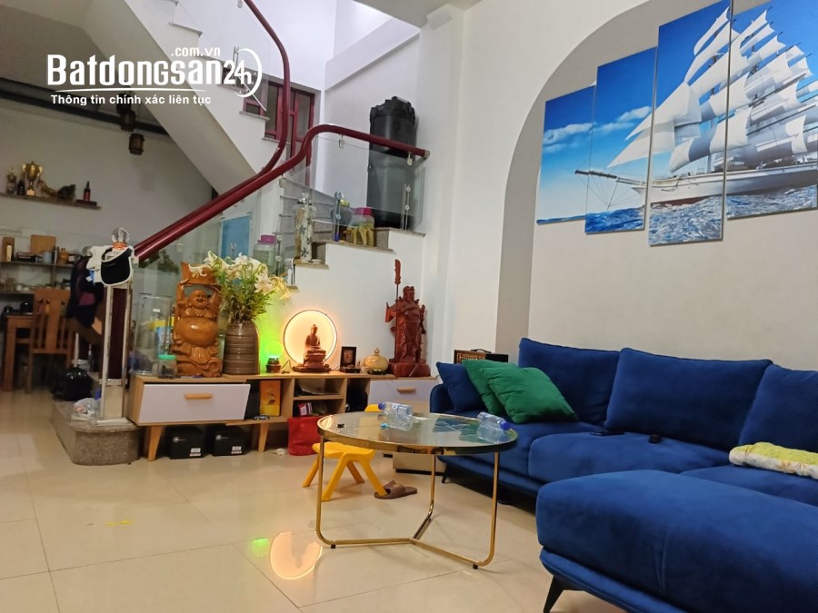 Bán nhà Đường Lĩnh Nam, Quận Hoàng Mai