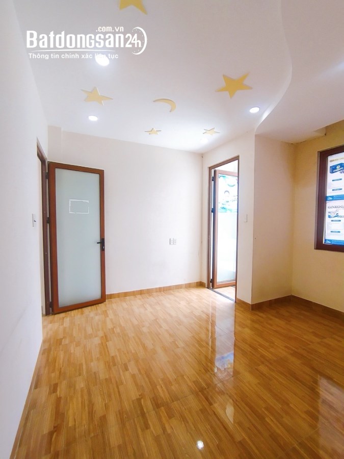NHÀ MẶT TIỀN ĐƯỜNG XE HƠI THÔNG THOÁNG LINH XUÂN THỦ ĐỨC, 5X20 100M2 CHỈ 5TỶ.
