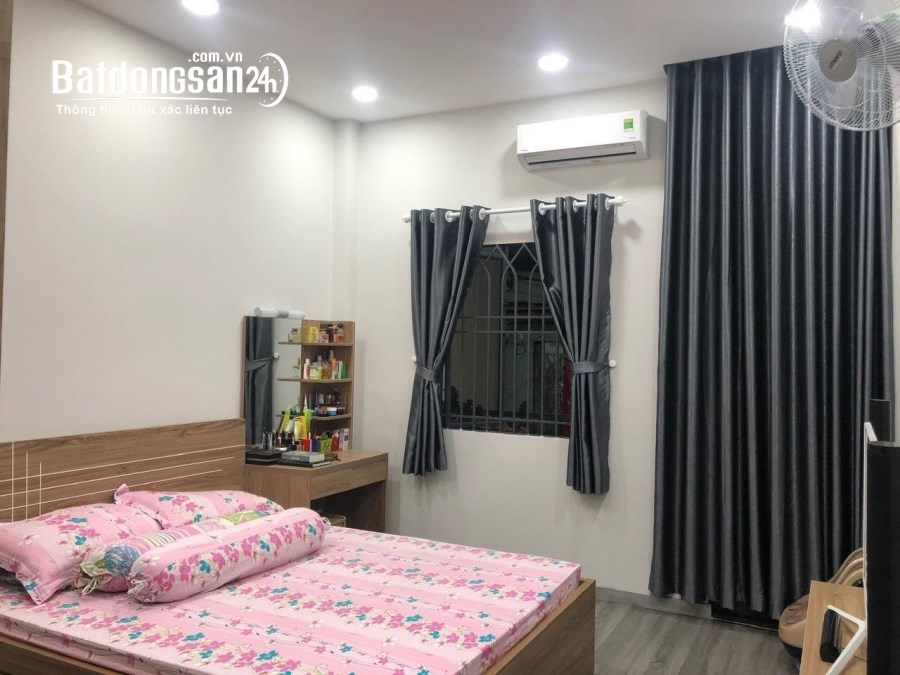 Đường Ngô Quyền, Phường 5, Quận 10 - hẻm ba gác thông - gần MT khoảng 15m - cực hiếm.